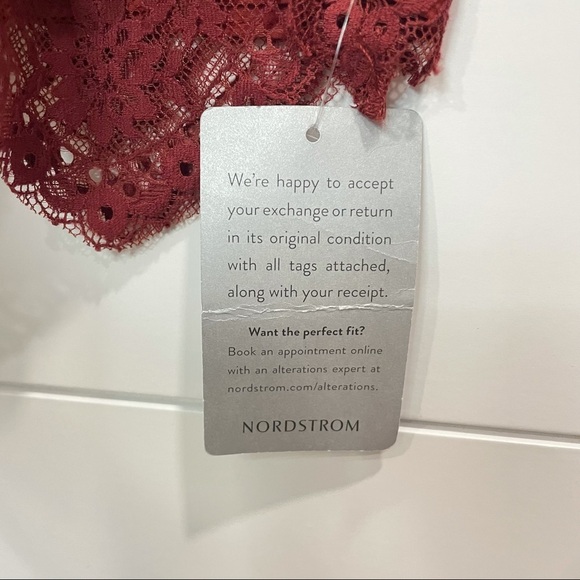 Revolve NWT Saylor Celia Dress in Russet Size S - Picture 7 of 13